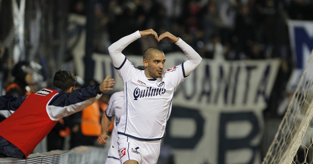 Martín Cauteruccio festeja ante Boca