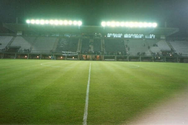 Público en la prueba de luces del Centenario